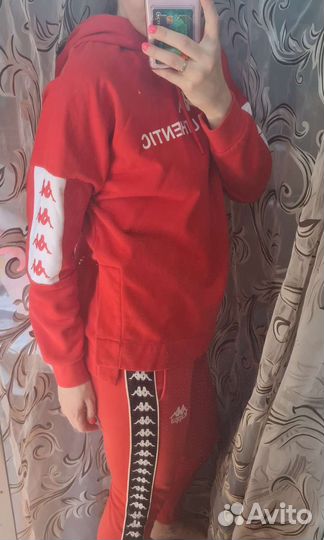 Костюм спортивный