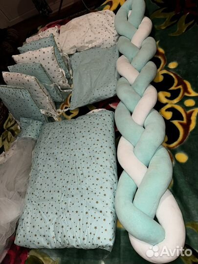 Комплект в детскую кроватку