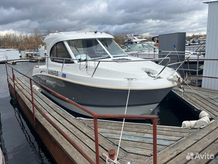 Beneteau Antares 8