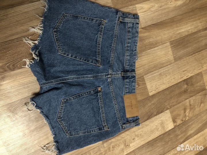 Женские джинсовые шорты