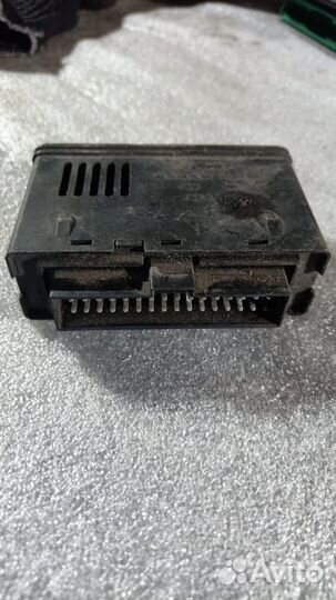 Блок комфорта Ford Focus 1, 2.0 л, 98ag14k150bf