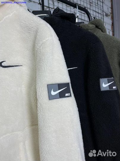 Куртка барашка Nike