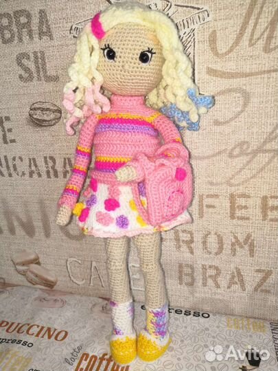 Кукла Энид вязанная игрушка