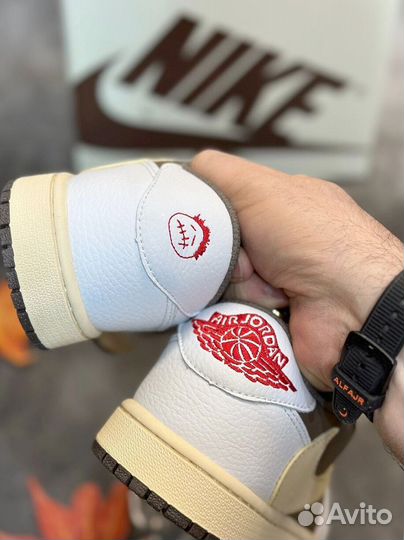 Кроссовки Nike Air Jordan 1 Low Travis Scott