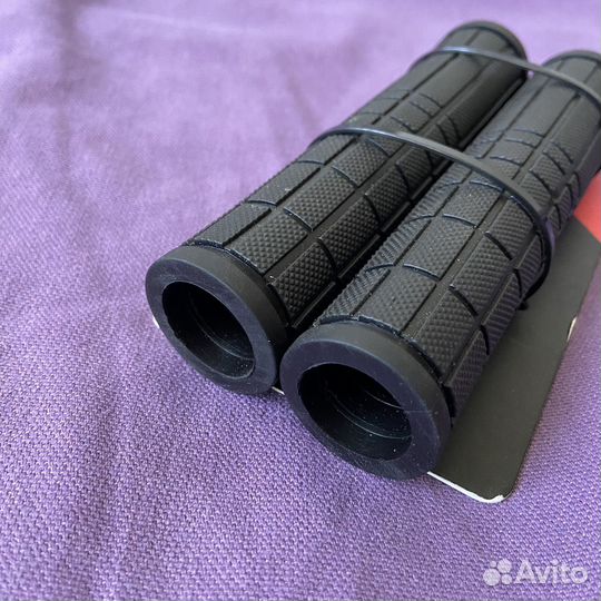 Грипсы (копия Cannondale)