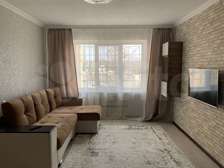 3-к. квартира, 72 м², 1/10 эт.