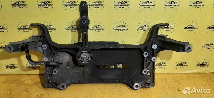 Передний подрамник VW Passat B6