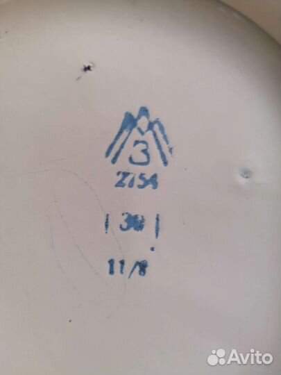 Эмалированная посуда СССР тарелки и миски (8 шт)