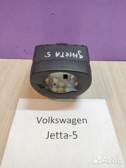 Кожух рулевой колонки Volkswagen Jetta-5, 2007г