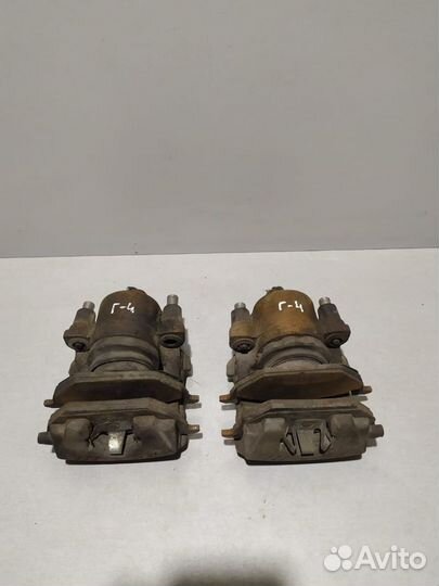 Суппорта передние Volkswagen Golf IV