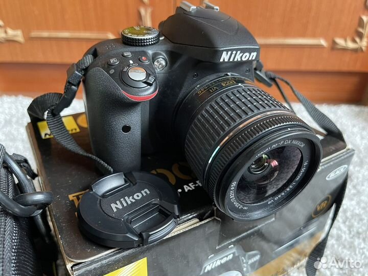 Зеркальный фотоаппарат