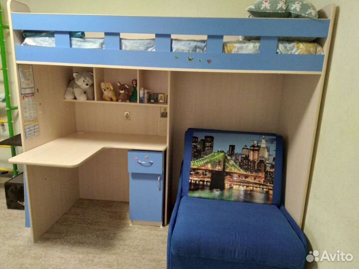 Двухъярусная кровать с диваном бу