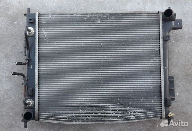 Радиатор основной Kia Soul 2 АКПП с дефектами