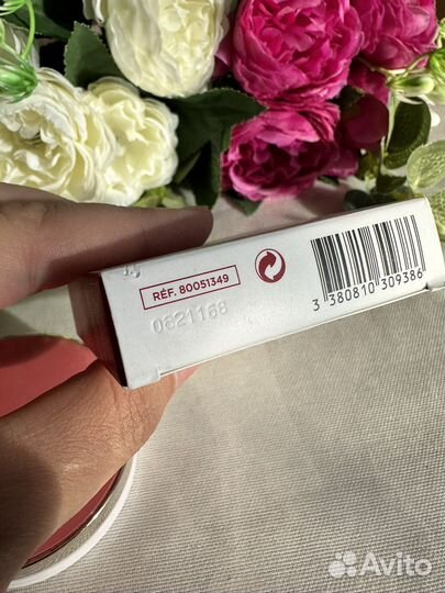 Clarins румяна