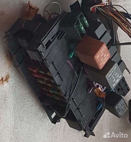 Блок реле и предохранителей daewoo nexia 1.5л
