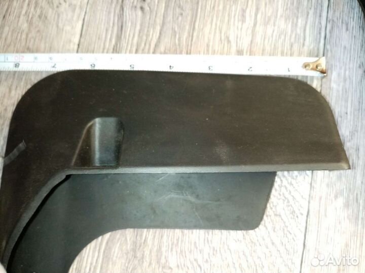 Брызговики универсальные