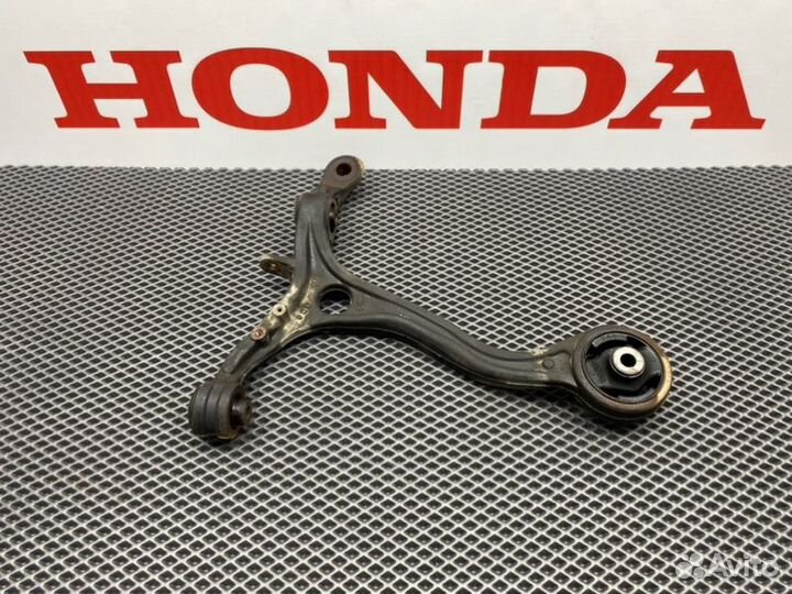 Рычаг подвески передний левый Honda Accord 8 CU