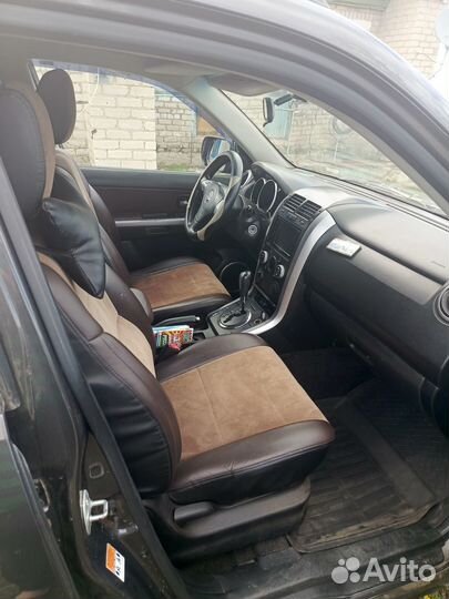 Suzuki Grand Vitara 2.0 AT, 2010, 298 000 км