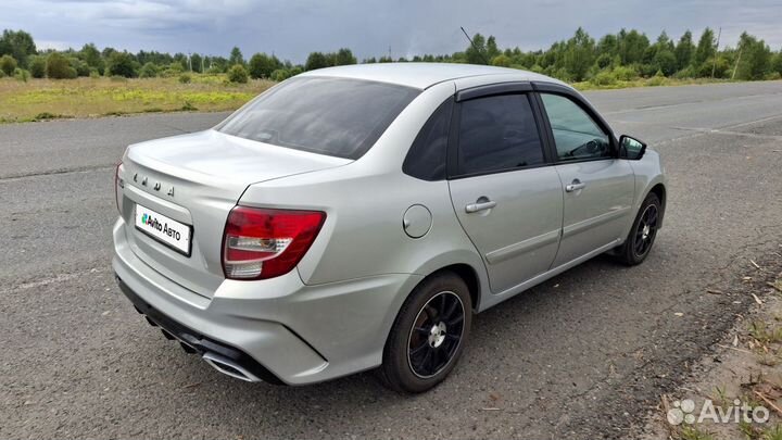 LADA Granta 1.6 МТ, 2020, 75 500 км