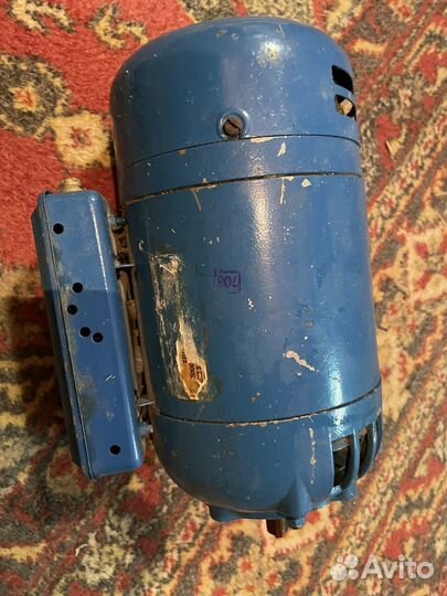 Электродвигатель советский 220 / 3000 об