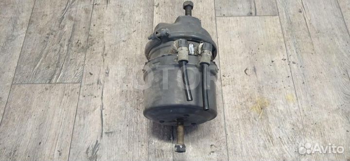 Энергоаккумулятор задний Volvo FH 3 2015