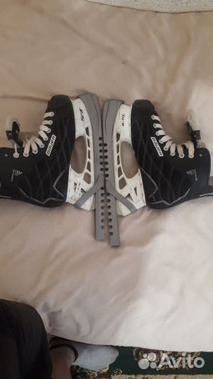 Форма хоккейная