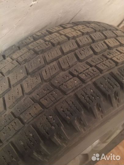 Bridgestone Blizzak Ice 16/65 R50
