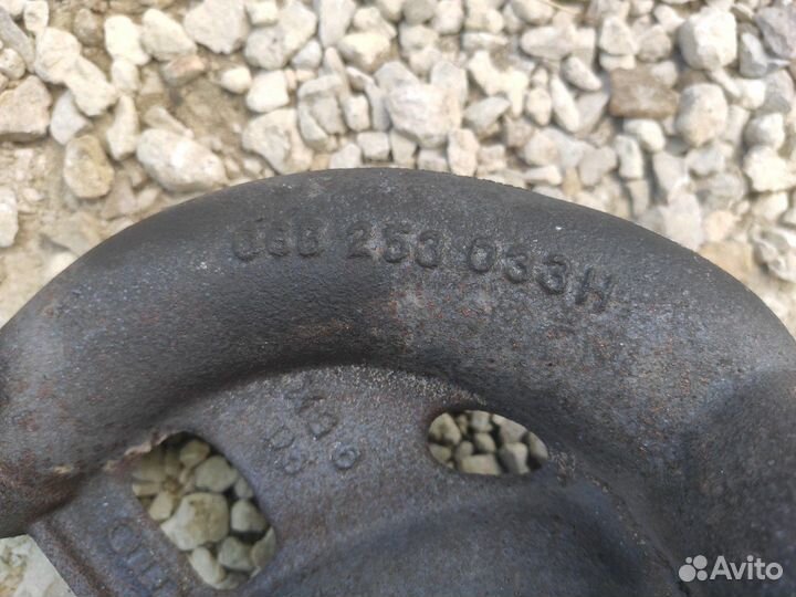 Коллектор выпускной Volkswagen Passat B5 1.6