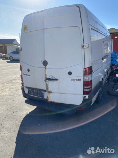 Кузовные детали Mercedes Sprinter 906