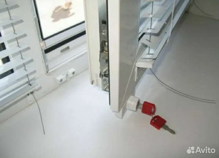 Блокировка на окно