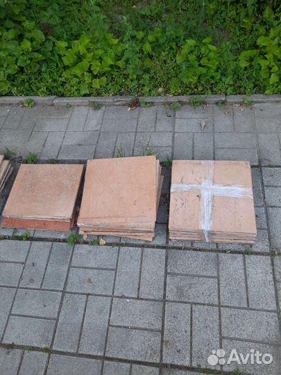 Керамическая плитка напольная бу