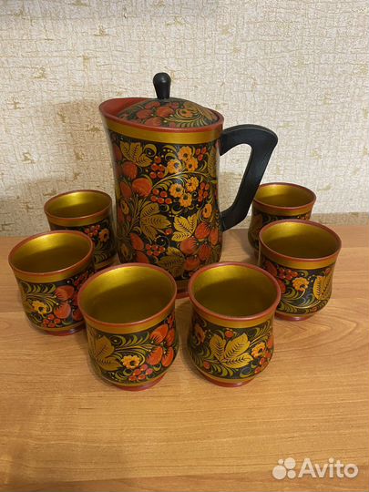 Набор посуды хохлома