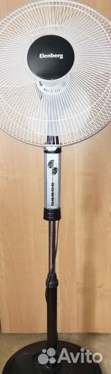 На запчасти Вентилятор напольный с пультом бу