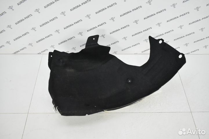 Подкрылок передний Range Rover Sport 2 L494