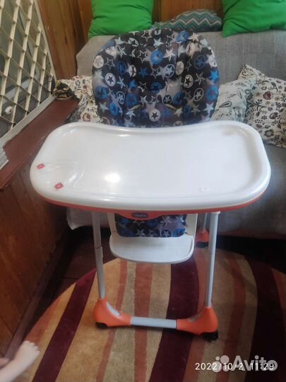 Детский стульчик для кормления chicco polly