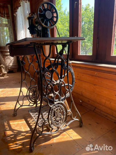 Швейная машина Singer антикварная