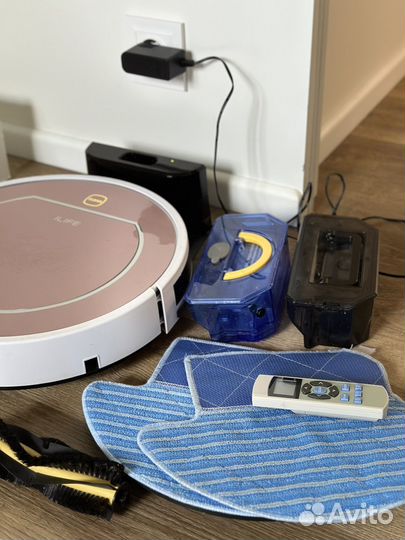 Продам робот-пылесос ilife V7s Plus с турбощеткой