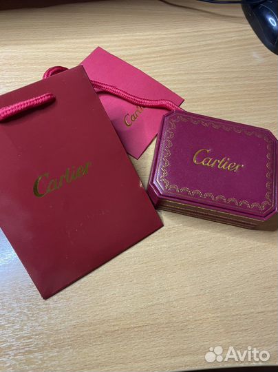 Упаковка cartier