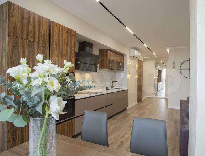 1-к. квартира, 65 м², 12/17 эт.