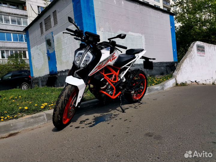 KTM 390 duke