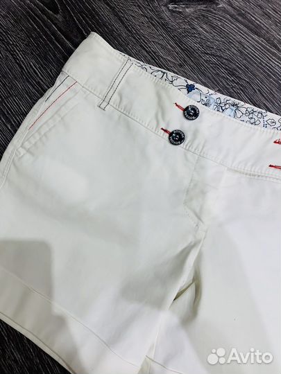 Шорты женские