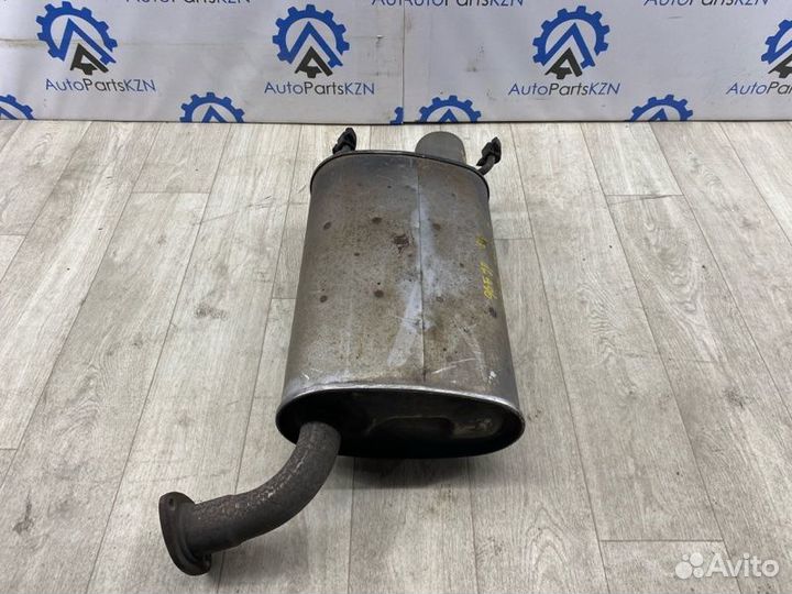 Глушитель задний левый Toyota Camry XV50