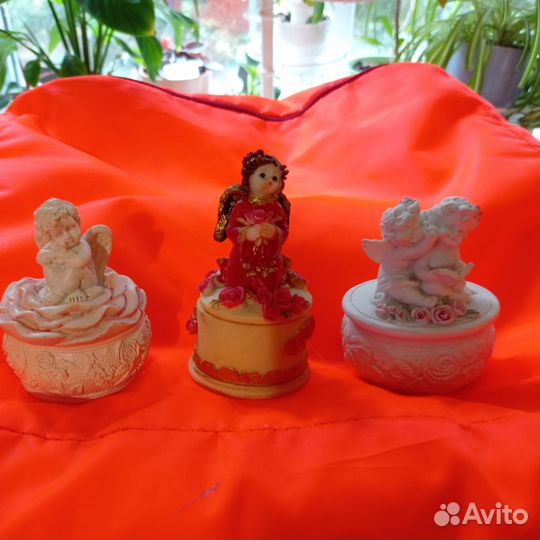 Шкатулка с ангелом