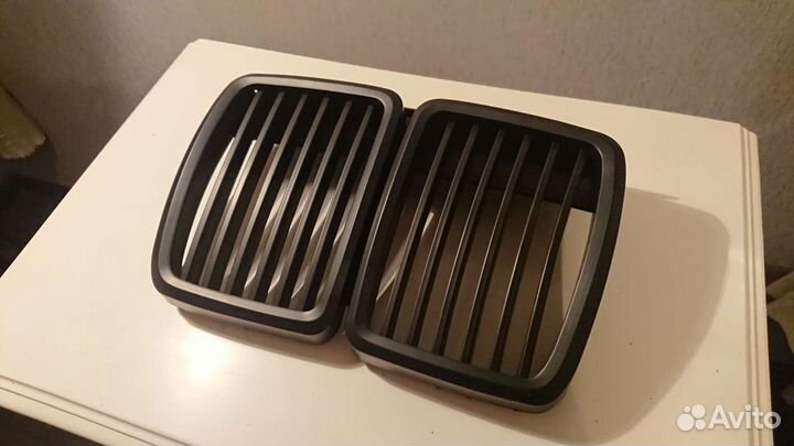 Ноздри матовые BMW E30