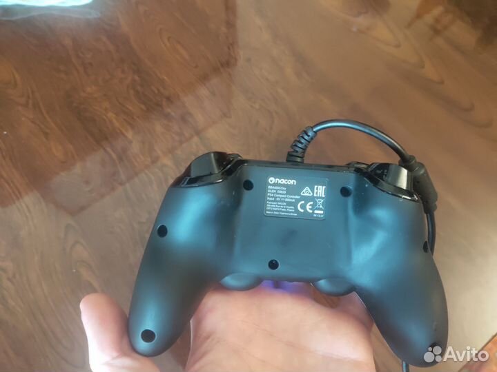 Геймпад Nacon wired для PC, PS4 - USB Type-A