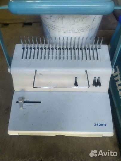 Переплётчик пласт. пружиной hopu 2128H