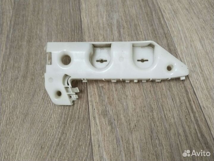 Крепление бампера переднего правое X-Trail T31