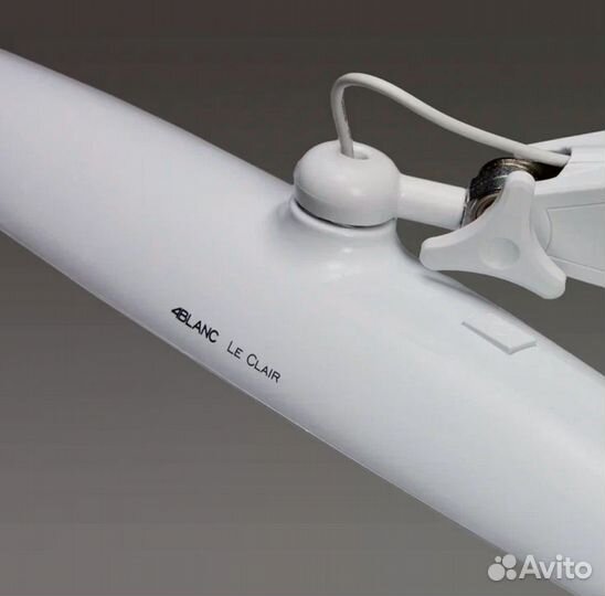 Светодиодная бестеневая LED-лампа на струбцине