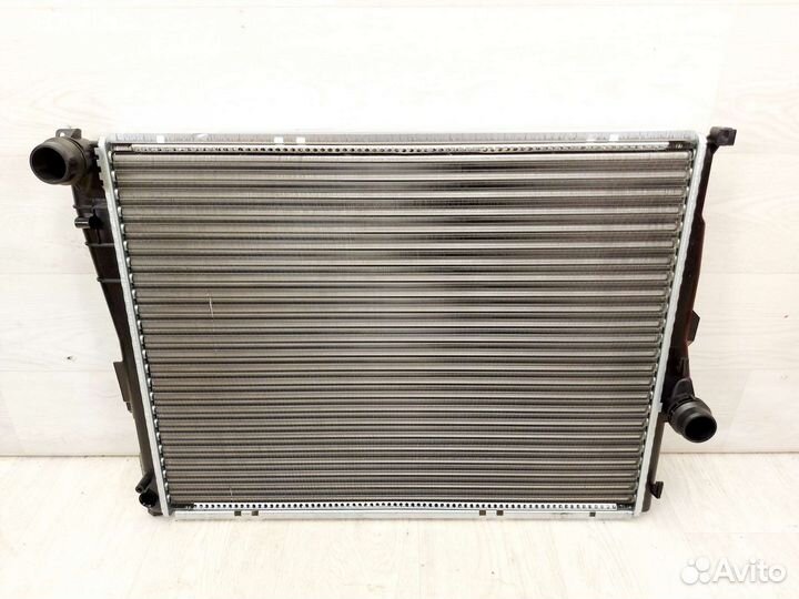 Радиатор охлаждения BMW 3(E46) 318i/323i