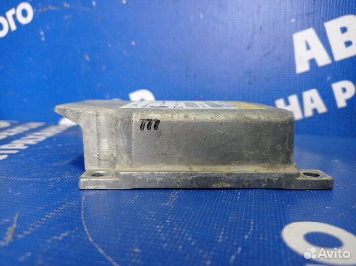 Блок управления airbag Bmw E53 кроссовер 2005